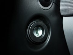 2013款 1.6L 自动 五周年典藏版5座