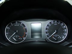 2013款 1.6L 自动 五周年典藏版5座