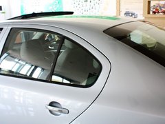 2013款 1.6L 自动 五周年典藏版5座