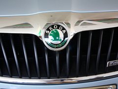 2013款 1.6L 自动 五周年典藏版5座