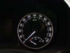 2013款 1.6L 自动 五周年典藏版5座