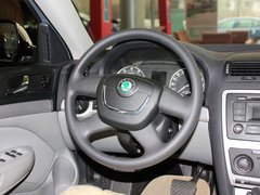 2013款 1.6L 自动 五周年典藏版5座