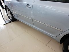 2013款 1.6L 自动 五周年典藏版5座