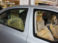 2013款 1.6L 自动 五周年典藏版5座