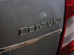 2013款 1.6L 自动 五周年典藏版5座