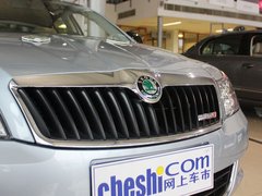 2013款 1.6L 自动 五周年典藏版5座