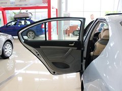 2013款 1.6L 自动 五周年典藏版5座