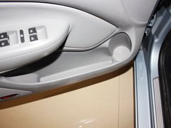 2013款 1.6L 自动 五周年典藏版5座