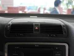 2013款 1.6L 自动 五周年典藏版5座
