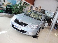 2013款 1.6L 自动 五周年典藏版5座