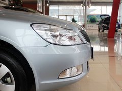 2013款 1.6L 自动 五周年典藏版5座