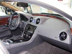 2013款 3.0SC 自动 全景商务版