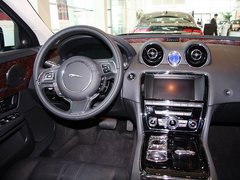 2013款 3.0SC 自动 全景商务版
