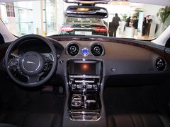 2013款 3.0SC 自动 全景商务版