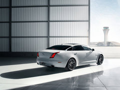 2013款 2.0T 自动 典雅商务版