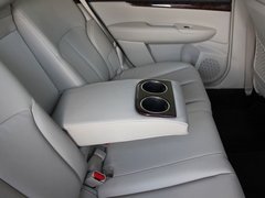2013款 2.5L CVT 豪华版 5座