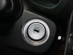 2013款 2.5L CVT 豪华版 5座