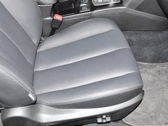 2013款 2.5L CVT 豪华版 5座