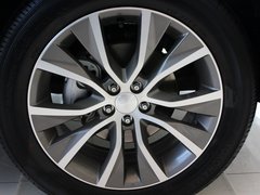 2013款 2.5L CVT 豪华导航版