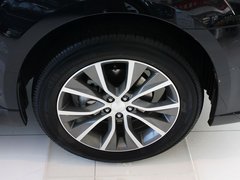 2013款 2.5L CVT 豪华导航版