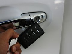 2013款 2.5L CVT 豪华版