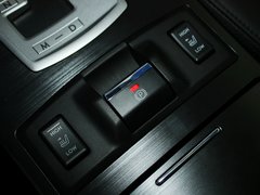 2013款 2.5L CVT 豪华版