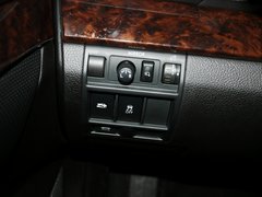 2013款 2.5L CVT 豪华版