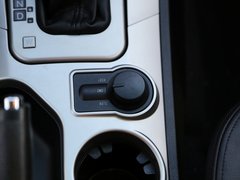 2012款 2.4L 自动 汽油四驱时尚版 5座