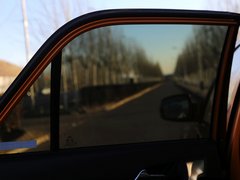 2012款 2.4L 自动 汽油四驱时尚版 5座