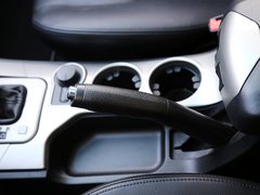 2012款 2.4L 自动 汽油四驱时尚版 5座