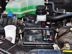2012款 2.4L 手动 汽油四驱天窗版 5座