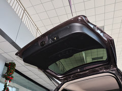 2012款 2.4L 手动 汽油四驱天窗版 5座