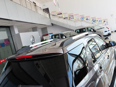 2012款 2.4L 手动 汽油四驱天窗版 5座