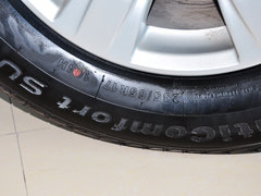 2012款 2.4L 手动 汽油四驱天窗版 5座