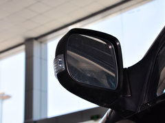 2012款 2.4L 手动 汽油四驱天窗版 5座