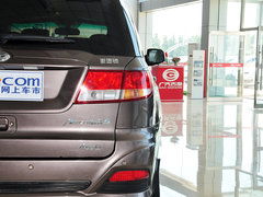 2012款 2.4L 手动 汽油四驱天窗版 5座