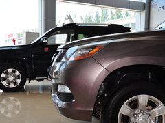 2012款 2.4L 手动 汽油四驱天窗版 5座