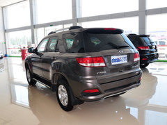 2012款 2.4L 手动 汽油四驱天窗版 5座