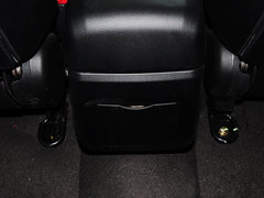 2012款 2.4L 手动 汽油四驱天窗版 5座
