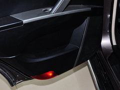 2012款 2.4L 手动 汽油四驱天窗版 5座