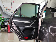 2012款 2.4L 手动 汽油四驱天窗版 5座