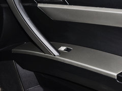 2012款 2.4L 手动 汽油四驱天窗版 5座