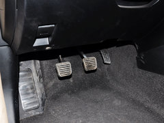 2012款 2.4L 手动 汽油四驱天窗版 5座