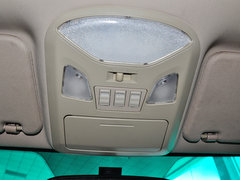 2012款 2.4L 手动 汽油四驱天窗版 5座