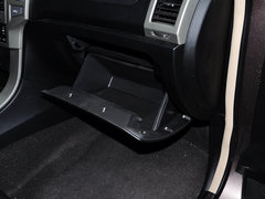 2012款 2.4L 手动 汽油四驱天窗版 5座