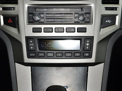 2012款 2.4L 手动 汽油四驱天窗版 5座