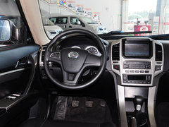 2012款 2.4L 手动 汽油四驱天窗版 5座