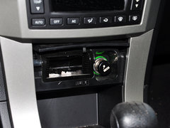 2012款 2.4L 手动 汽油四驱天窗版 5座