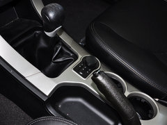 奥轩GX5 2012款 2.4L 手动 汽油四驱天窗版 5座
