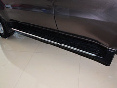 2012款 2.4L 手动 汽油四驱天窗版 5座